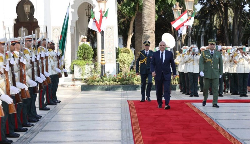 رئيس جمهورية لبنان ينهي زيارته إلى الجزائر