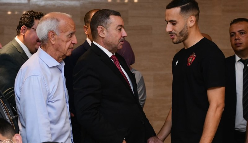 بالصور.. الوزير السعيد سعيود يزور اتحاد العاصمة قبل نهائي الكأس