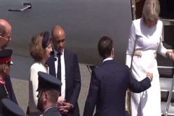 زوجة ماكرون تضعه في موقف محرج مجددا