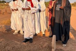 وفد من نيجيريا يؤدي زيارة الى عين ماضي مهد الخلافة العامة للطريقة التجانية