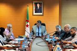 وزارة التجارة تدعو إلى تكثيف الرقابة على أسعار الموز والتفاح واللحوم الحمراء