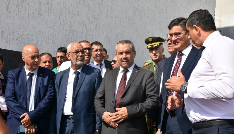 وزير التربية يُعاين مشاريع قطاعه في العاصمة