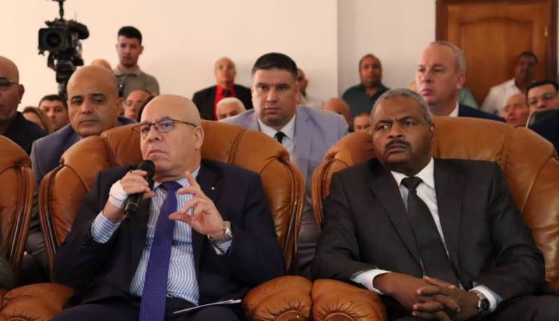 عين تموشنت تستفيد من 9 مخازن لتخزين الحبوب