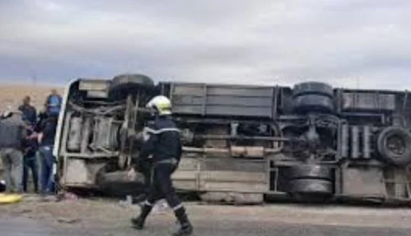 سوق أهراس.. 6 جرحى في انحراف وانقلاب حافلة لنقل المسافرين