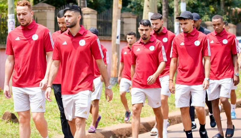 بالصور.. رفقاء محيوص يجرون جولة استرخائية قبل مواجهة أوغندا