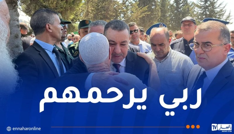 وزيرا النقل والعمل يشاركان في جنازة ضحايا حادث وادي الحراش