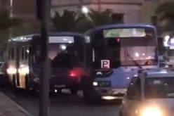 توقيف سائقي حافلتين قاما بمناورات خطيرة ومتهورة بوهران