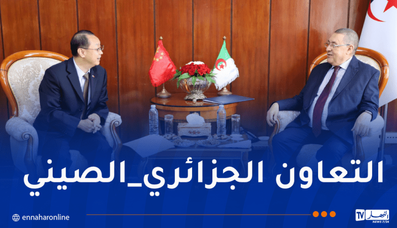 وزير الداخلية يبحث التعاون مع السفير الصيني