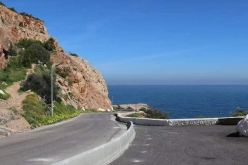 على ارتفاع 80 مترا.. وفاة شخص سقط من منحدر جبلي بشنوة في تيبازة   