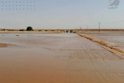 ارتفاع منسوب المياه يغلق طرقات في اولاد جلال
