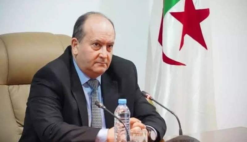 الوزير الأول بالنيابة يشرف على افتتاح يوم للمغتربين الأفارقة