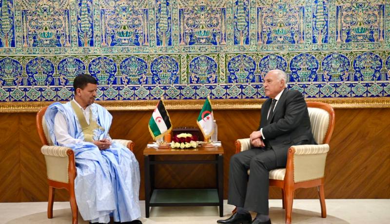 عطاف يستقبل نظيره الصحراوي