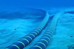 انقطاع كابلات الاتصالات البحرية بالبحر الأحمر يعطل خدمة الإنترنت في آسيا