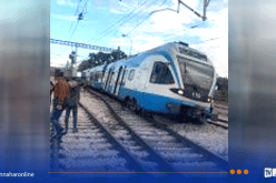 خروج قاطرة عن مسارها بين محطتي آغا والورشات واصطدامها بعمود.. شركة SNTF توضّح