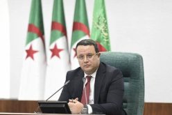 منذر بودن يحيّي أفراد الجيش الوطني الشعبي عقب القضاء على 6 إهاربيين بتبسة