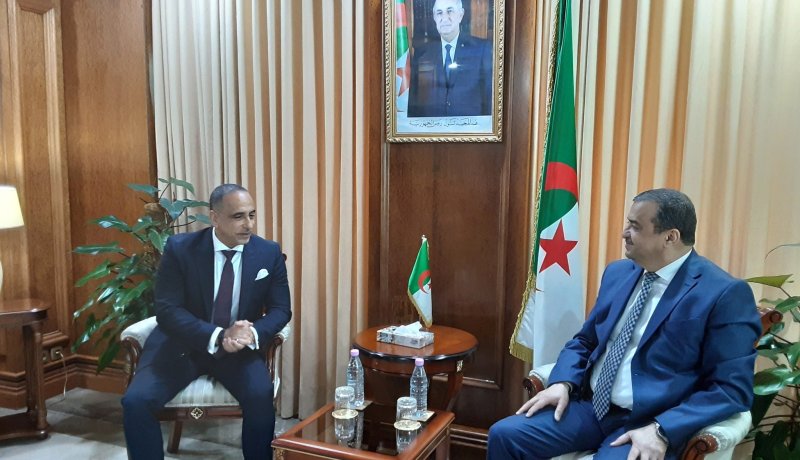 عرقاب يستقبل نائب رئيس شركة هاليبرتون العالمية الأمريكية لمنطقة شمال إفريقيا