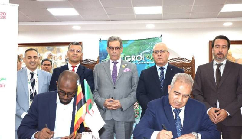 شرفة يشرف على توقيع اتفاقية شراكة غذائية بين الجزائر وأوغندا