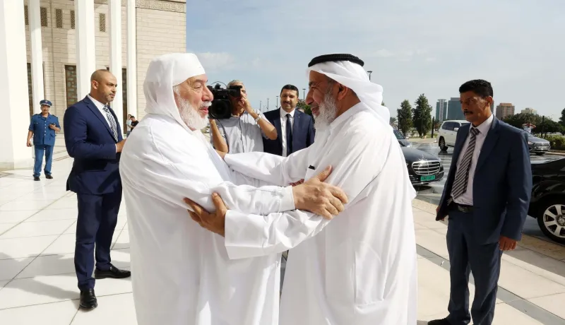 عميد جامع الجزائر يستقبل وزير الأوقاف القطري