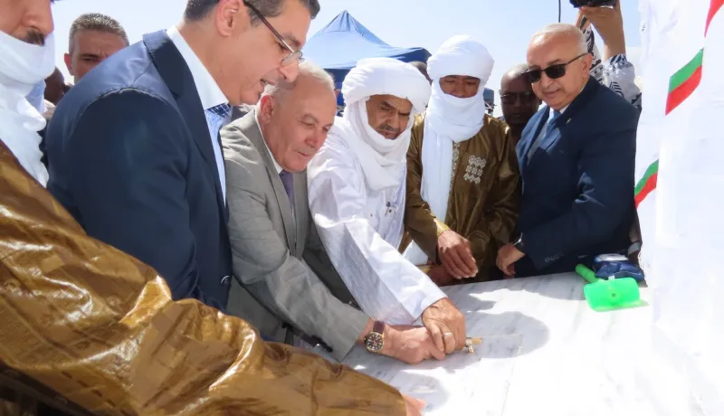 وزير الصحة يُشرف على إطلاق وتفقد منشآت صحية جديدة بتمنراست وإن ڨزام