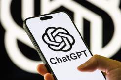 جريمة صادمة .. رجل يقتل والدته وينتحر بسبب ChatGPT