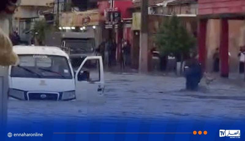 انتشال جثتي طفل وطفلة وإنقاذ 19 شخصًا إثر التقلبات الجوية الأخيرة