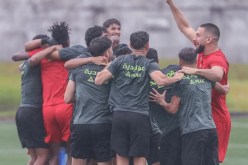 مولودية الجزائر تجري أول حصة تدريبية بليبيريا وسط أجواء حماسية