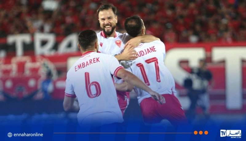 مولودية وهران تتجاوز شبيبة القبائل بثنائية وترتقي لصدارة الترتيب مؤقتاً