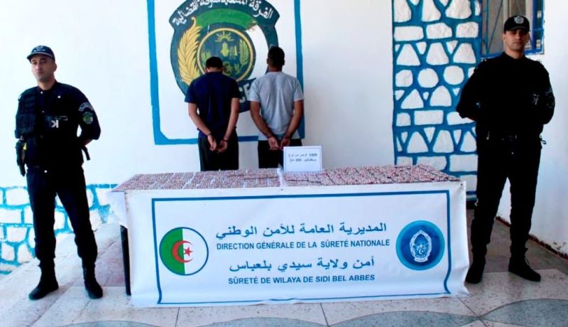شرطة سيدي بلعباس تحجز 5400 قرص مهلوس وتوقف مروّجيها