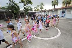 الدخول المدرسي على الأبواب ولا اعرف كيف أتحكم في سهر الأولاد