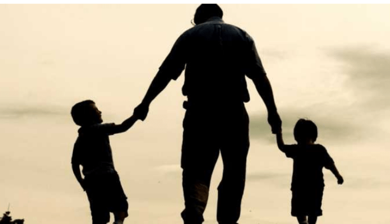 معشر الأباء.. وقفات مع العام الدراسي الجديد حتى تزرعوا في قلوب أبنائكم حب العلم