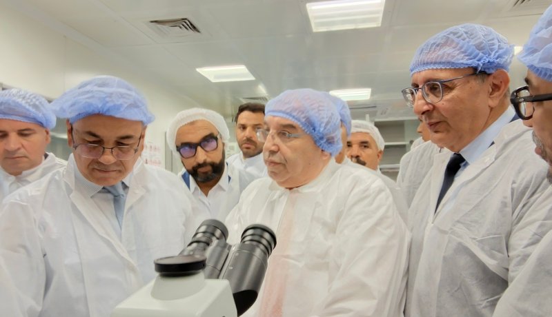 الصناعة الصيدلانية: تمديد آجال الاعتماد للمؤسسات الجديدة وإلغاء الخبرة المهنية