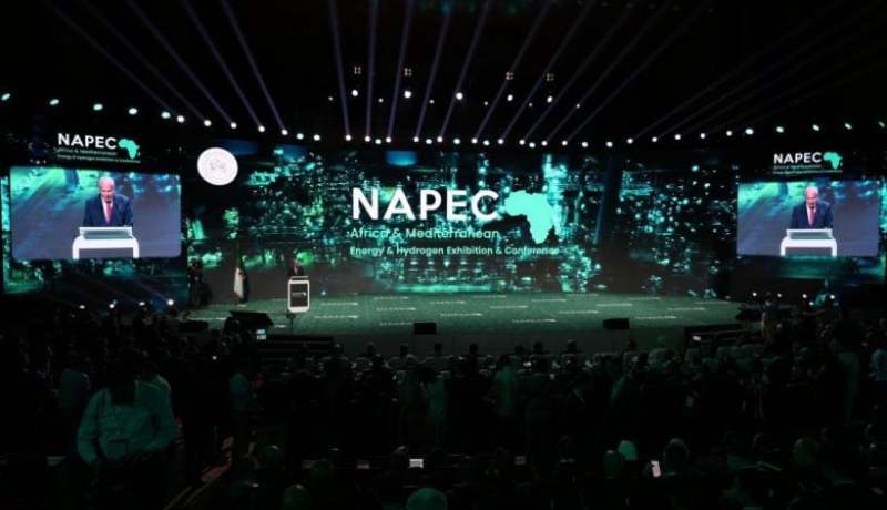 جعفر ياسيني: الجزائر تؤكد مكانتها في الطاقة خلال معرض “ناباك 2025” بوهران