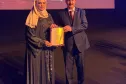 وزيرة الثقافة تهنئ الأديبة سميرة بن عيسى على تتويجها بجائزة كتارا للرواية العربية