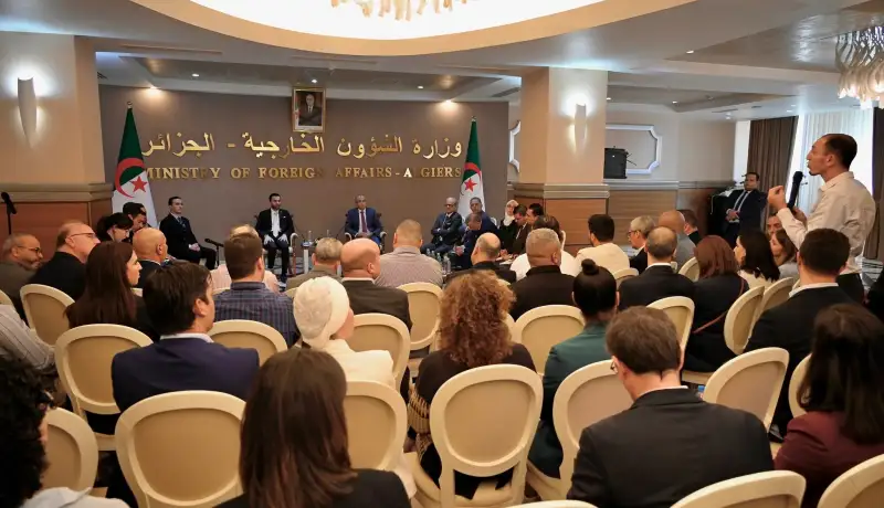 لقاء تفاعلي بوزارة الشؤون الخارجية لتعزيز استثمار الجالية الجزائرية بالخارج في التنمية الوطنية