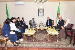 وزير المجاهدين يستقبل وفدًا عن الحزب الاشتراكي الفيتنامي