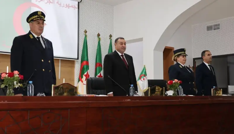 وزير الداخلية ينصّب الوالي الجديد لـ ڨالمة