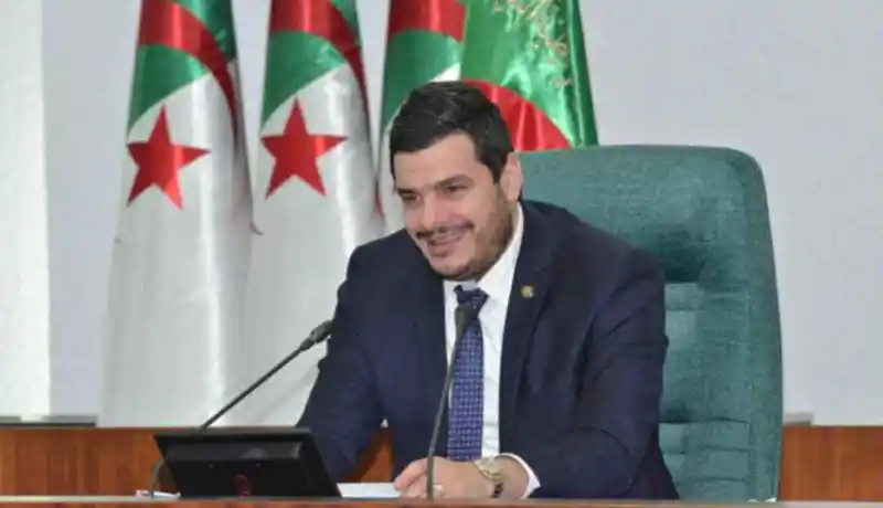 تعيين زوهير ناصري رئيسا للمجموعة البرلمانية للأفلان