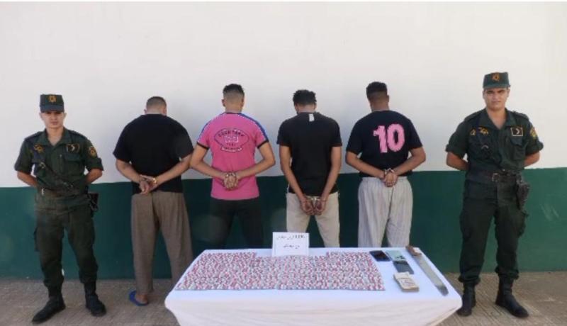 درك النجمة يطيح بـ 4 مروجين ويحجز 1196 قرصًا “صاروخ” بوهران