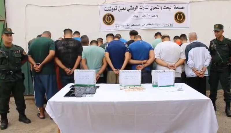 عين تموشنت .. توقيف 23 شخصا شكلوا شبكات لتنظيم رحلات “الحرڨة”