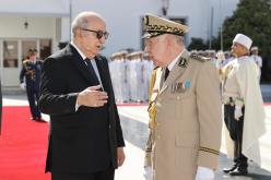 رئيس  الجمهورية في زيارة إلى مقر وزارة الدفاع الوطني