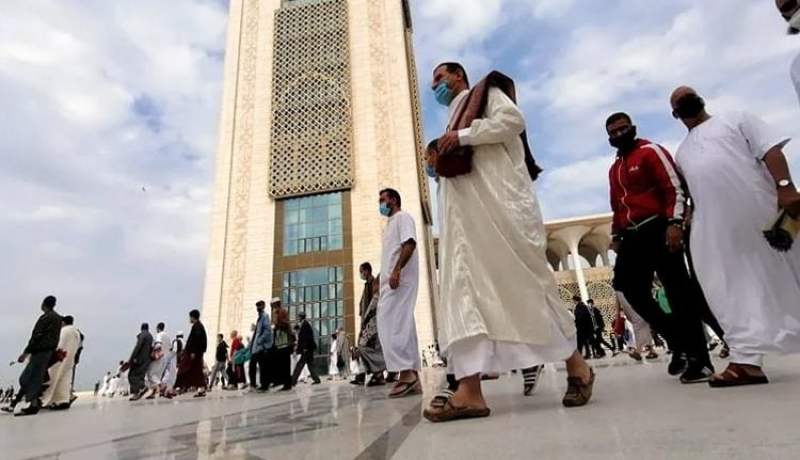 وزير السكن..اقتراح إنجاز أكثر من 16 مسجدا في الأقطاب الحضارية الجديدة