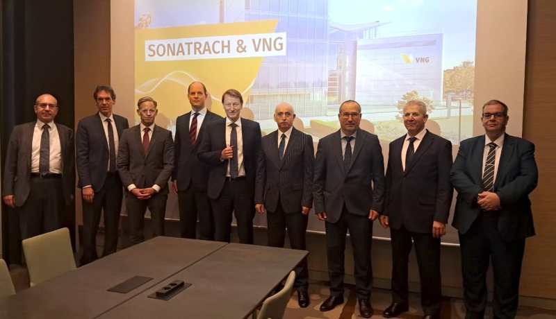 داودي ببرلين لعرض تقدم مشروعي إنتاج الهيدروجين وتصديره إلى أوروبا والممر الجنوبي للهيدروجين 