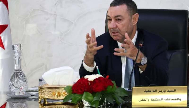 استيراد حافلات النقل وعصرنة مطار الجزائر.. سعيود يُسدي هذه التعليمات