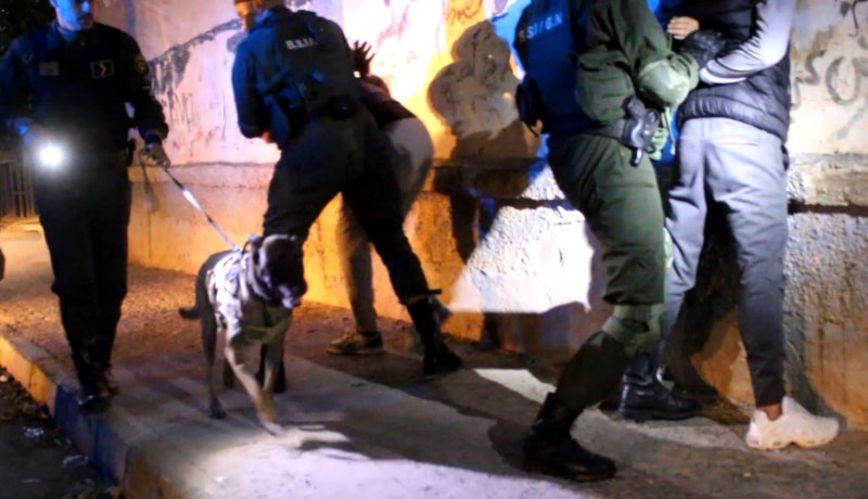 تيارت.. مداهمات واسعة مست أوكار الجريمة وتضييق الخناق على عصابات الأحياء ومروّجي المخدرات