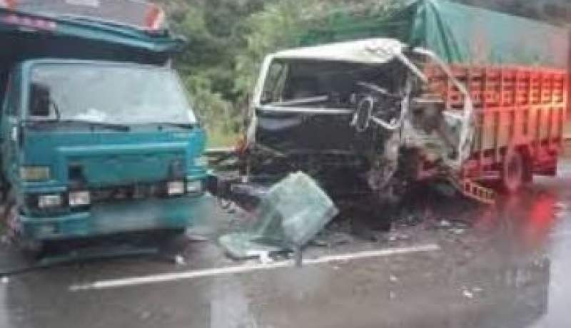 بجاية.. قتيل وجريح في اصطدام بين شاحنتين بسيدي عيش