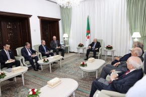  رئيس الجمهورية يستقبل وزير خارجية أذربيجان 