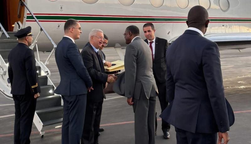 ممثلا للرئيس تبون.. ناصري يحل بالعاصمة الأنغولية لواندا