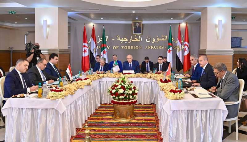 الجزائر تحتضن الإجتماع الوزاري لآلية دول الجوار الثلاثية بشأن الأزمة في ليبيا