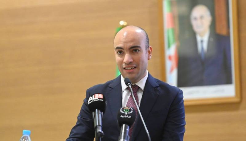شايب: الدولة الجزائرية تولي عناية خاصة للكفاءات الوطنية بالخارج