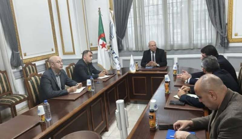 سكك حديدية.. بوعوني يعطي توجيهات لرفع الكميات المنقولة من الوقود وتسريع تأهيل 40 عربة صهريج